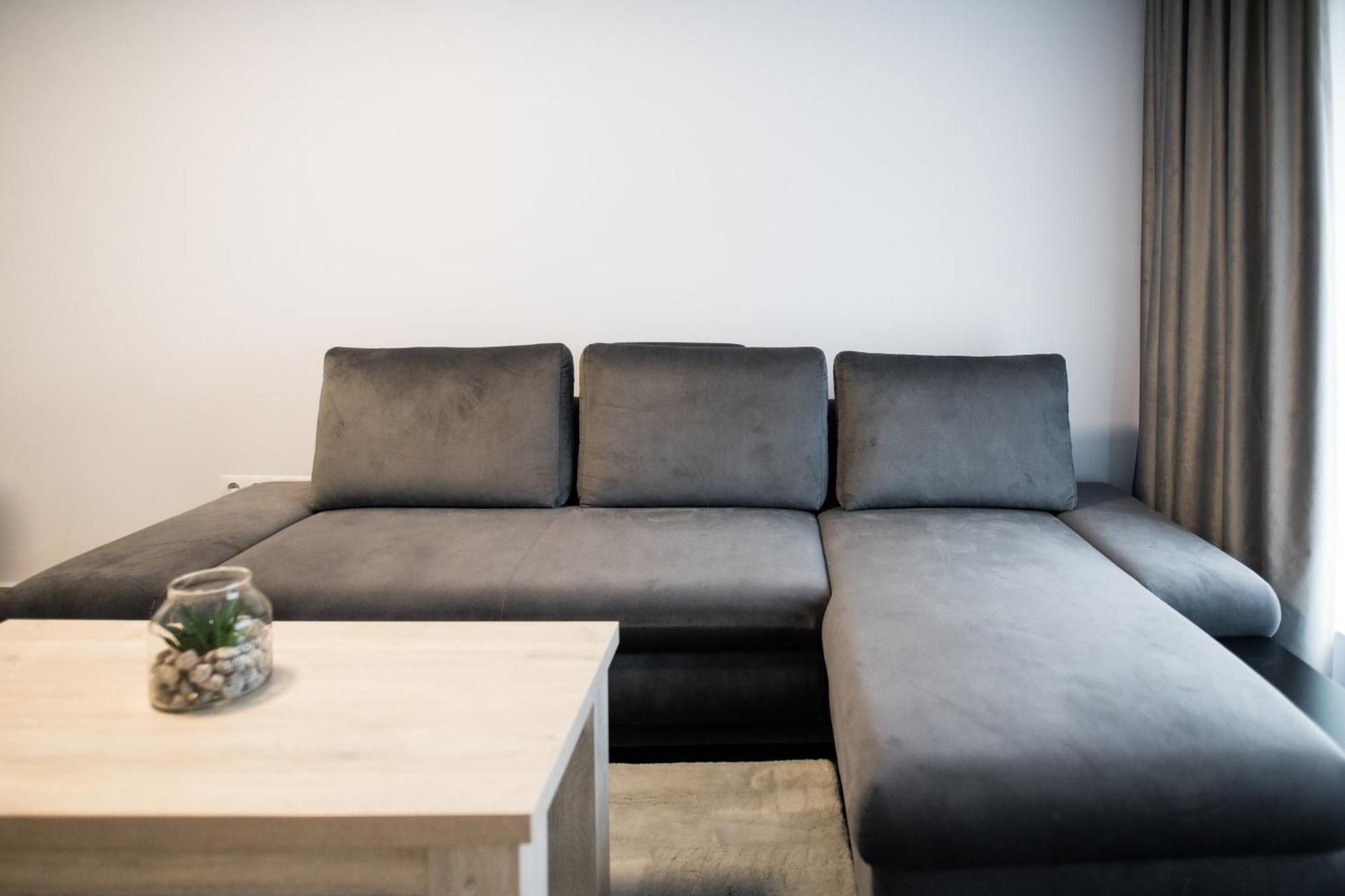 Hotel Epic Centrum Cisnădie Εξωτερικό φωτογραφία